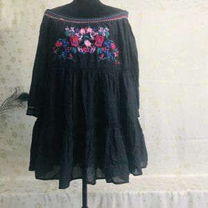 FREE PEOPLE DRESS BLACK SIZE M.